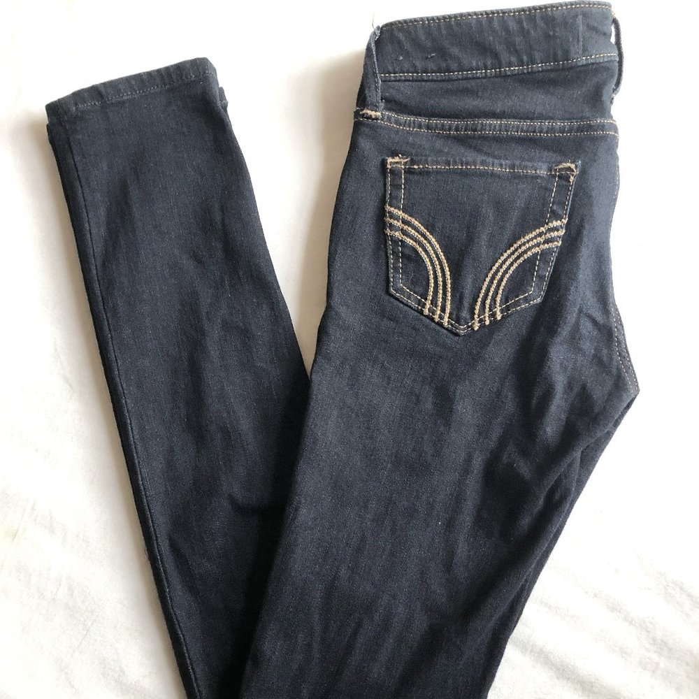 Hollister- Girls skinny jeans